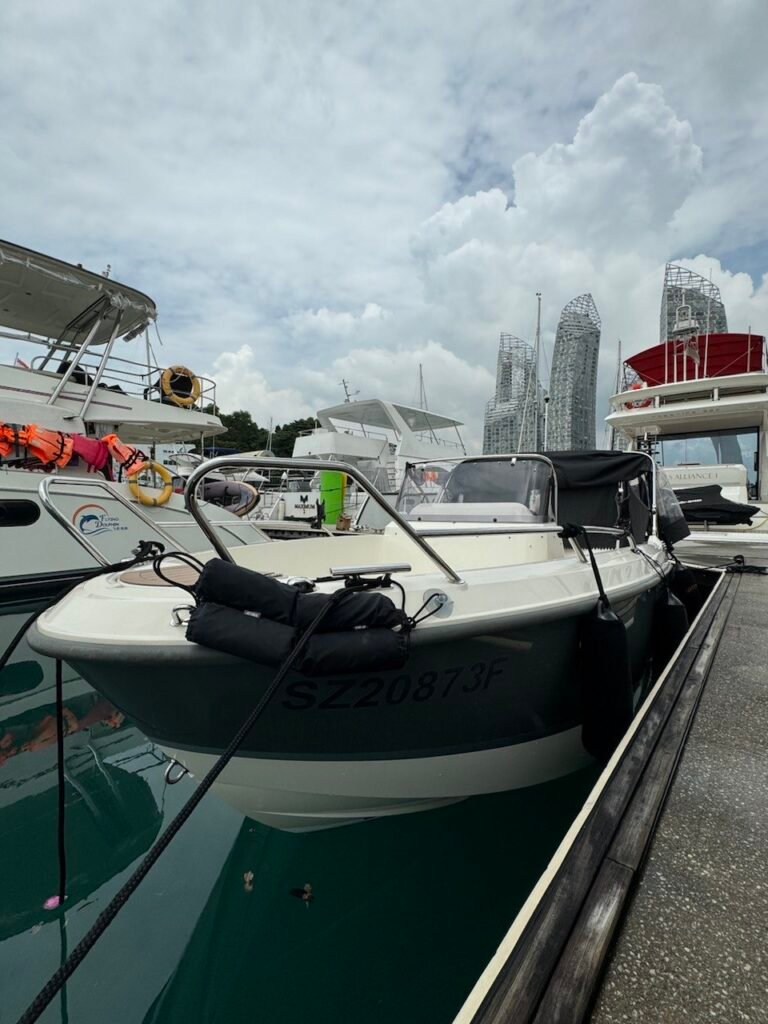 32F5B0CB-1756-47BD-8102-A894F5406CB5