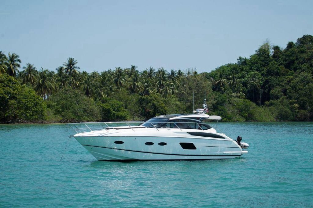 4FA84A56-A884-4E0D-97A4-ABB9B2B99E3E