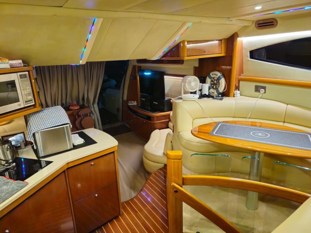 5F3A8E1C-6068-4D0B-A699-C492CC6DFD04