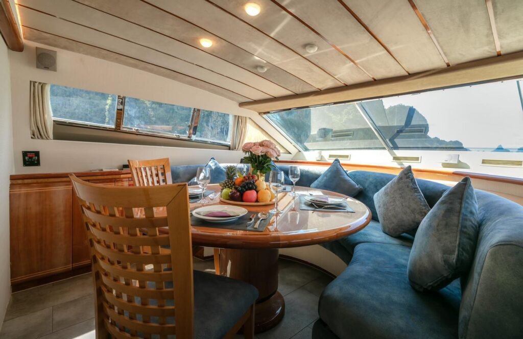 5FEF748F-8ED2-4AD7-9488-5F0A9C4E3215