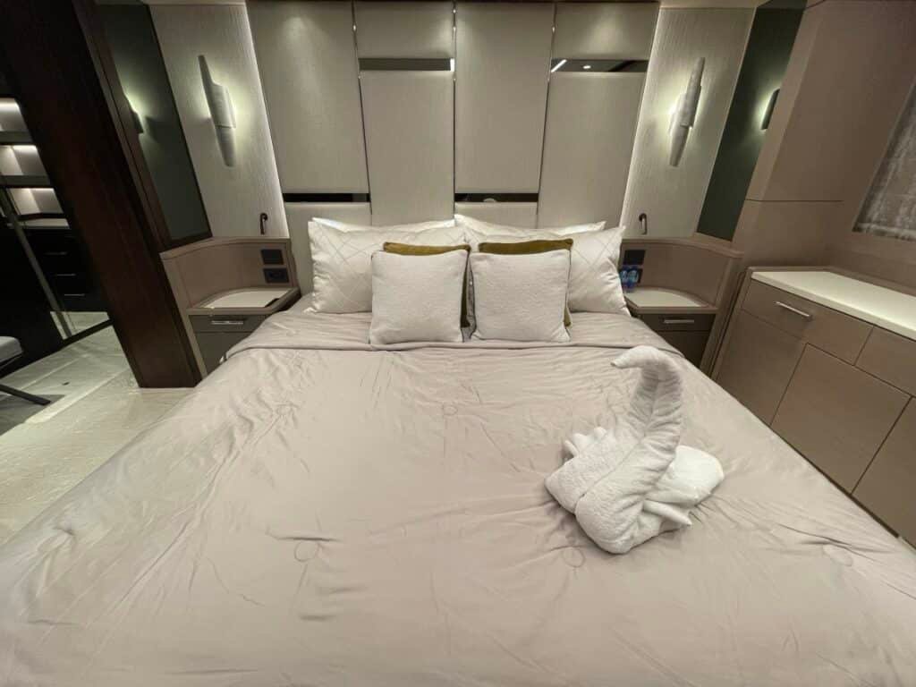 7A3EDB5D-BA47-4C0D-9F6F-4BCBEAD2DAF4