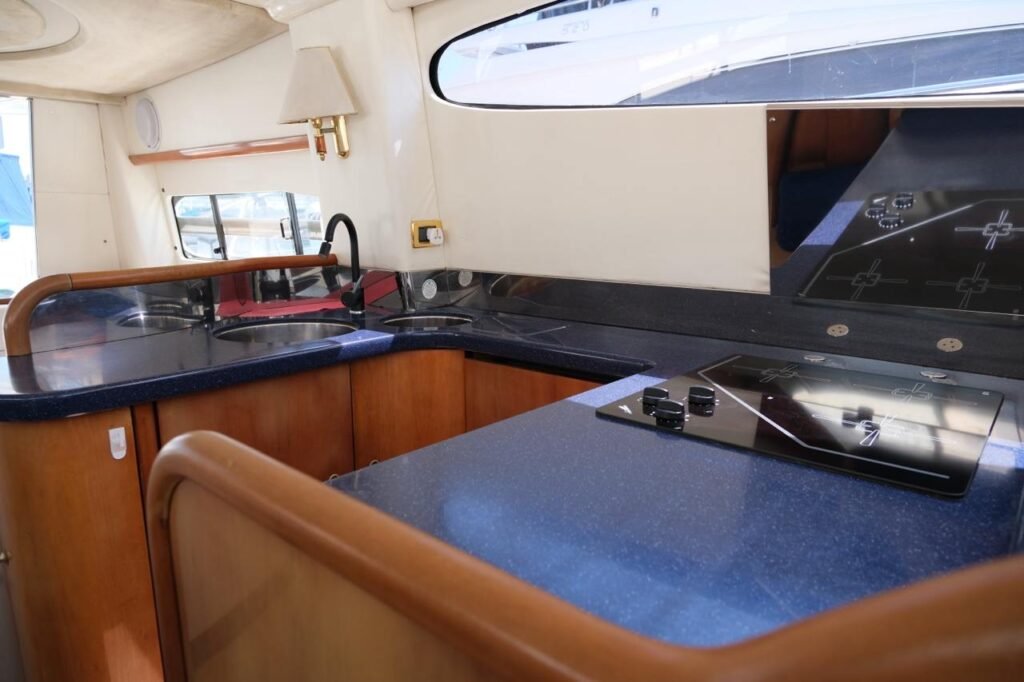 7F017921-E4AD-43D5-ACD9-376D7E2A8689