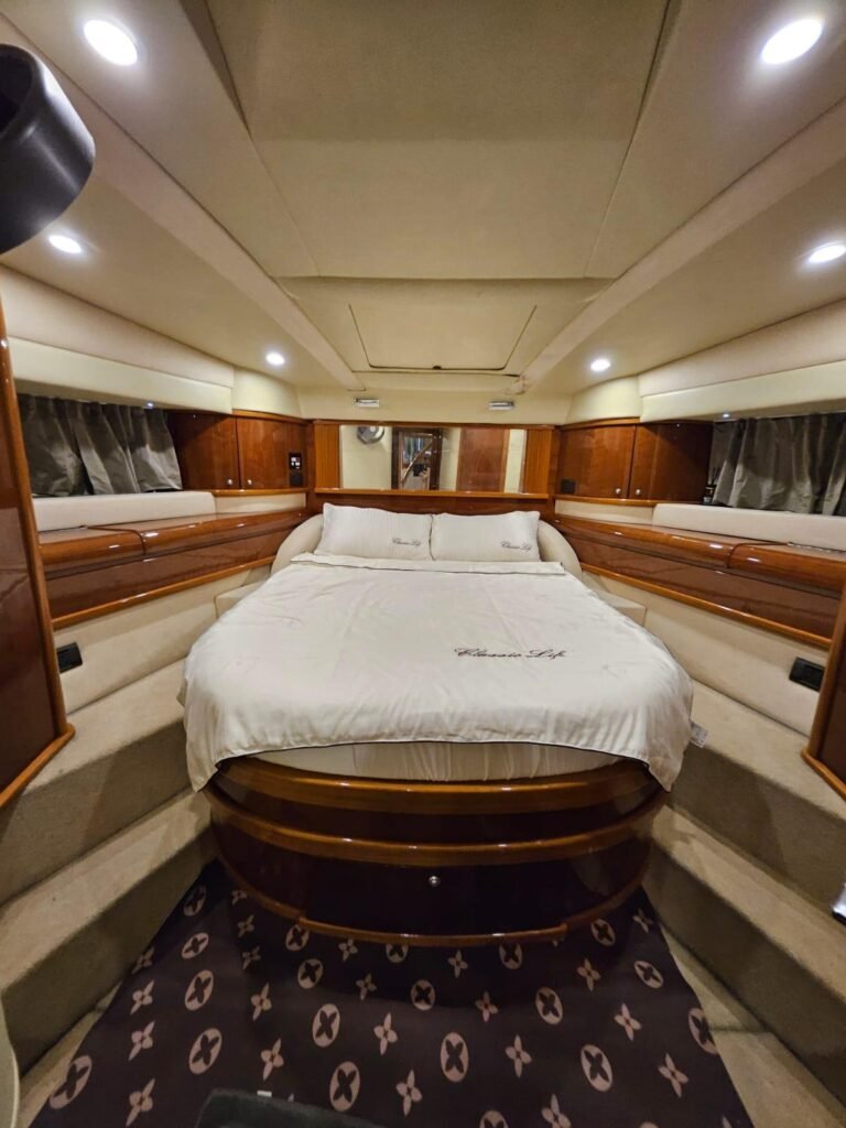 87A4D947-5563-4E62-8029-68EFF753A436