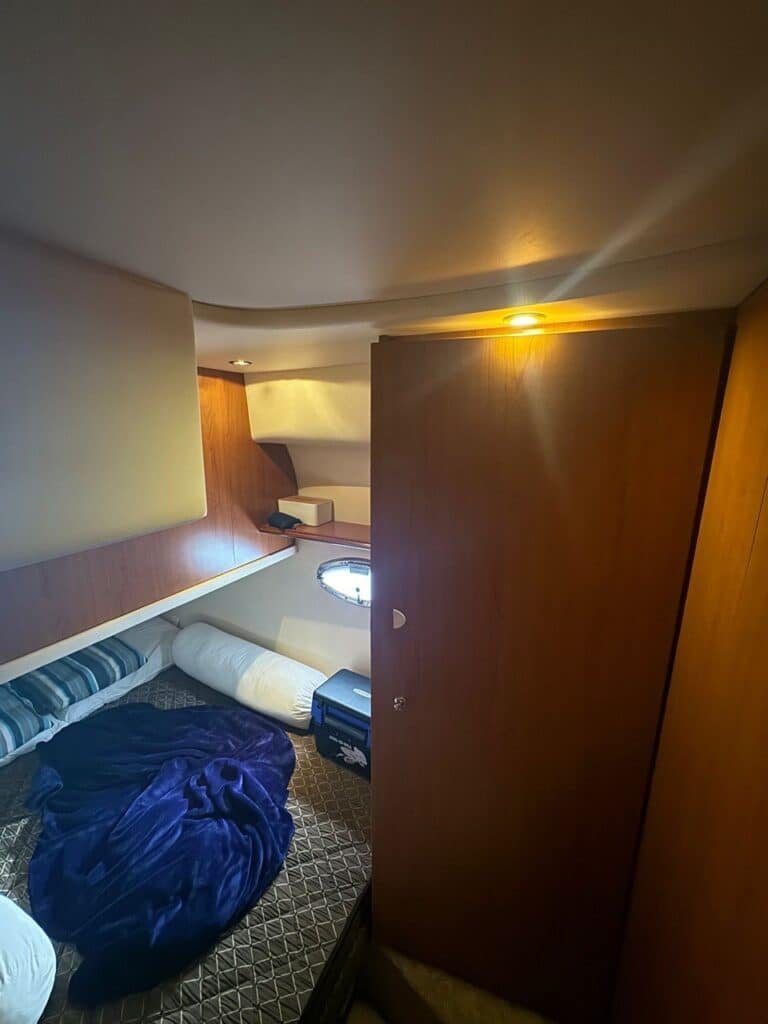 8D1141A5-31E1-4C6A-AE2E-210B102E4EFC