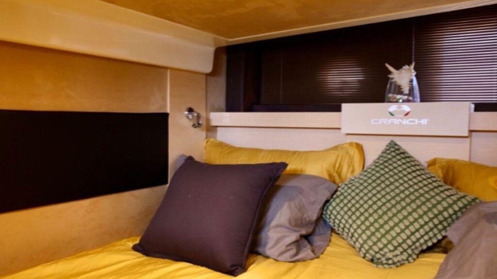 C859A5E6-53C6-420E-BB11-520D2F3F1716