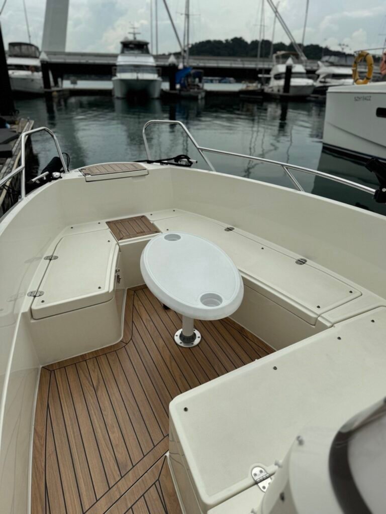 EC00611C-C012-4275-9D0B-B2EA53B342C4